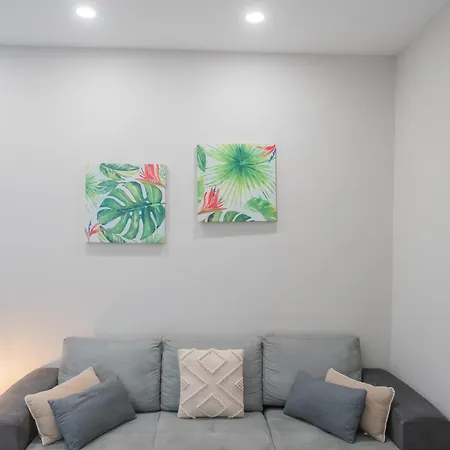 Zezio 44 By Rent Appartement Côme