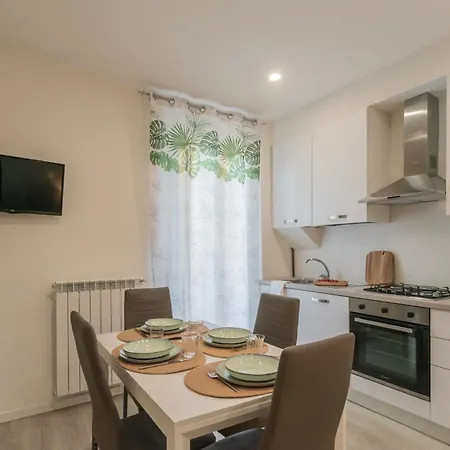 Zezio 44 By Rent * Como