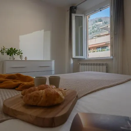 Appartamento Zezio 44 By Rent