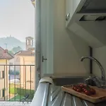 Zezio 44 By Rent Appartamento *
